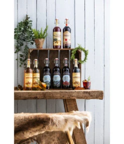 Altdeutscher Glühwein, 1 L 6 Altdeutscher Glühwein, 1 L -Gardena Verkäufe 2285484 WE MO 005 BioFruechtepunsch 1