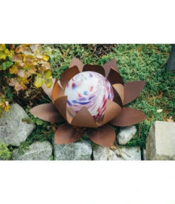 Ferrum Metall-Gartenstecker Glasseerose 6 Ferrum Metall-Gartenstecker Glasseerose -Gardena Verkäufe 4081147 WE MO 001 RostSeeroseMitGlaskugelGartenfigur