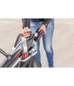 AL-KO Akku-Laubbläser/-sauger LBV 4090 26 AL-KO Akku-Laubbläser/-sauger LBV 4090 -Gardena Verkäufe 4291696 WE DE 003 AlkoAkkulaubblaeserLBV4090