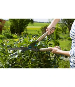 Gardena Heckenschere NatureCut -Gardena Verkäufe 4431854 WE MO 003 GardenaHeckenschereNatureCutNEU