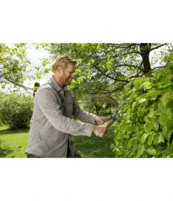 Gardena Heckenschere NatureCut -Gardena Verkäufe 4431854 WE MO 005 GardenaHeckenschereNatureCutNEU