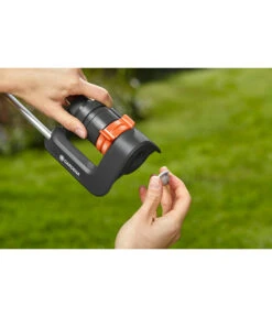 Gardena Viereckregner Aqua L -Gardena Verkäufe 4449112 WE DE 001 GardenaViereckregnerAquaL