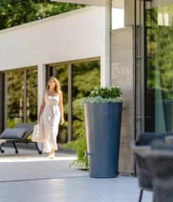 Garantia 2in1 Regenspeicher Stone Lava, 210 L 11 Garantia 2in1 Regenspeicher Stone Lava, 210 L -Gardena Verkäufe 6697981 WE MO 001 RegenspeicherStoneLava