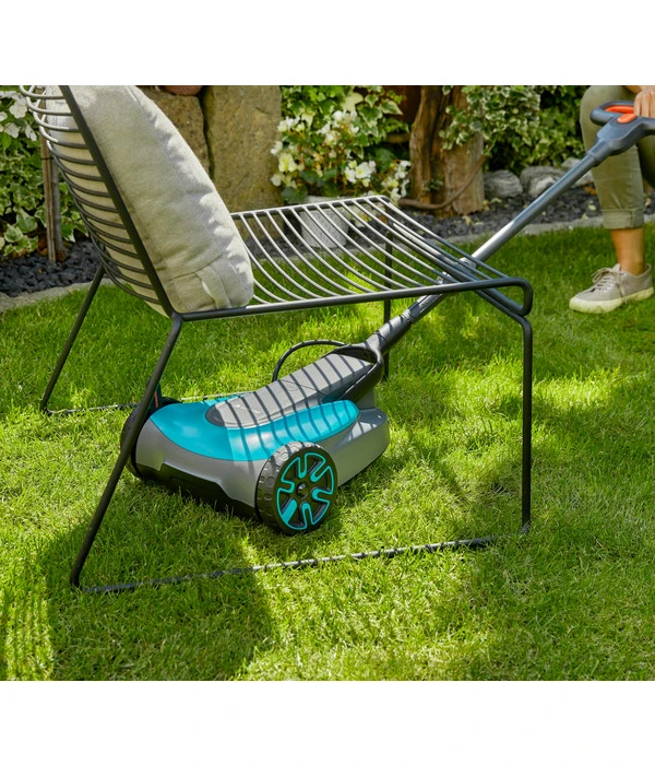 GARDENA Akku-Rasenmäher HandyMower 22/18V P4A Set, Ca. B34,5/H126/T38,5 Cm 8 GARDENA Akku-Rasenmäher HandyMower 22/18V P4A Set, Ca. B34,5/H126/T38,5 Cm – Bild 6