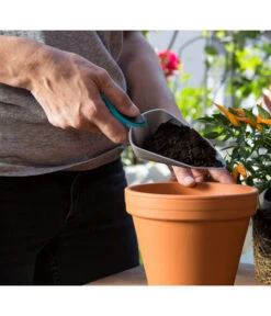 GARDENA Balkon Box City Gardening -Gardena Verkäufe 6749071 WE MO 003 GARDENABalkonBoxCityGardening 1