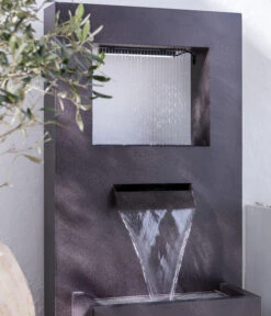 Dehner Metall-Gartenbrunnen Barcelona, Ca. H92 Cm -Gardena Verkäufe 6911226 WE DE 003 BrunnenBarcelona