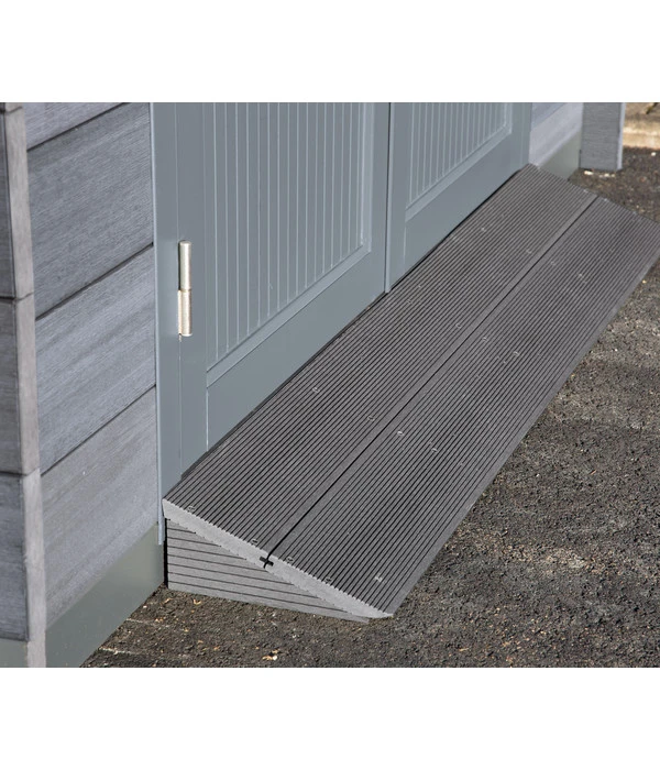 Wolff Finnhaus Rampe WPC-Trend 4 Wolff Finnhaus Rampe WPC-Trend – Bild 2