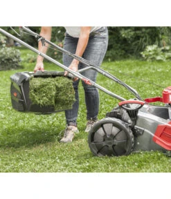 AL-KO Benzinrasenmäher 46.0 SPI-B Comfort 7 AL-KO Benzinrasenmäher 46.0 SPI-B Comfort -Gardena Verkäufe 6942882 WE DE 001 RasenmaeherSPIBComfort