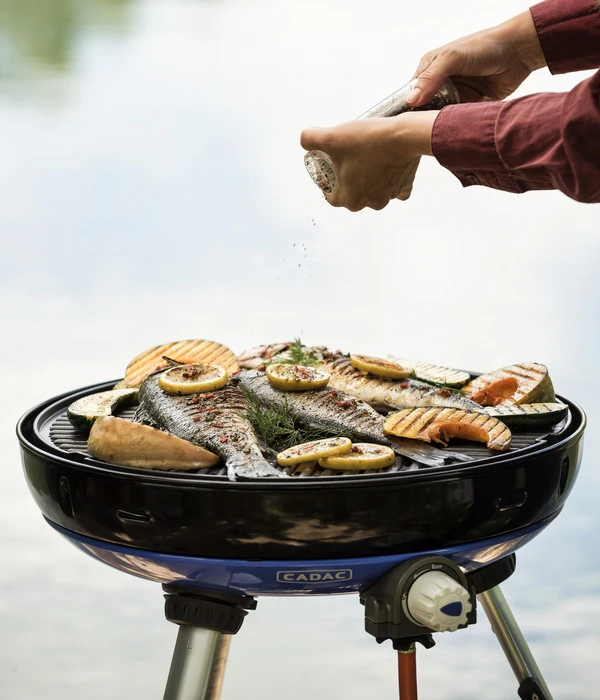 CADAC Gasgrill Carri Chef 50, Inkl. BBQ/Plancha-Platte 9 CADAC Gasgrill Carri Chef 50, Inkl. BBQ/Plancha-Platte – Bild 7